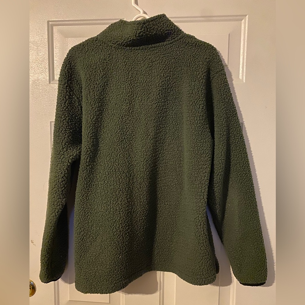 Softer than your Exs hugs and always there when you need it Large Sherpa pockets - Picture 12 of 14